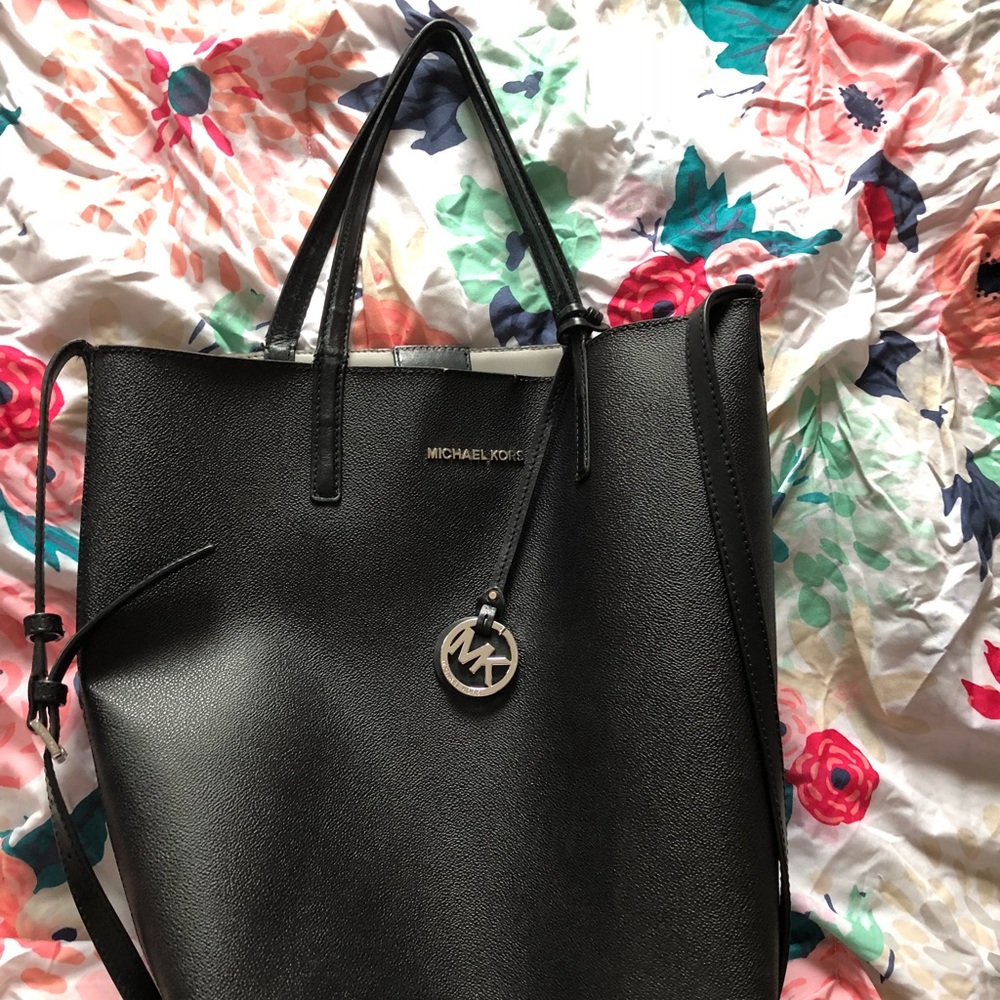 Black Michael Kors Purse